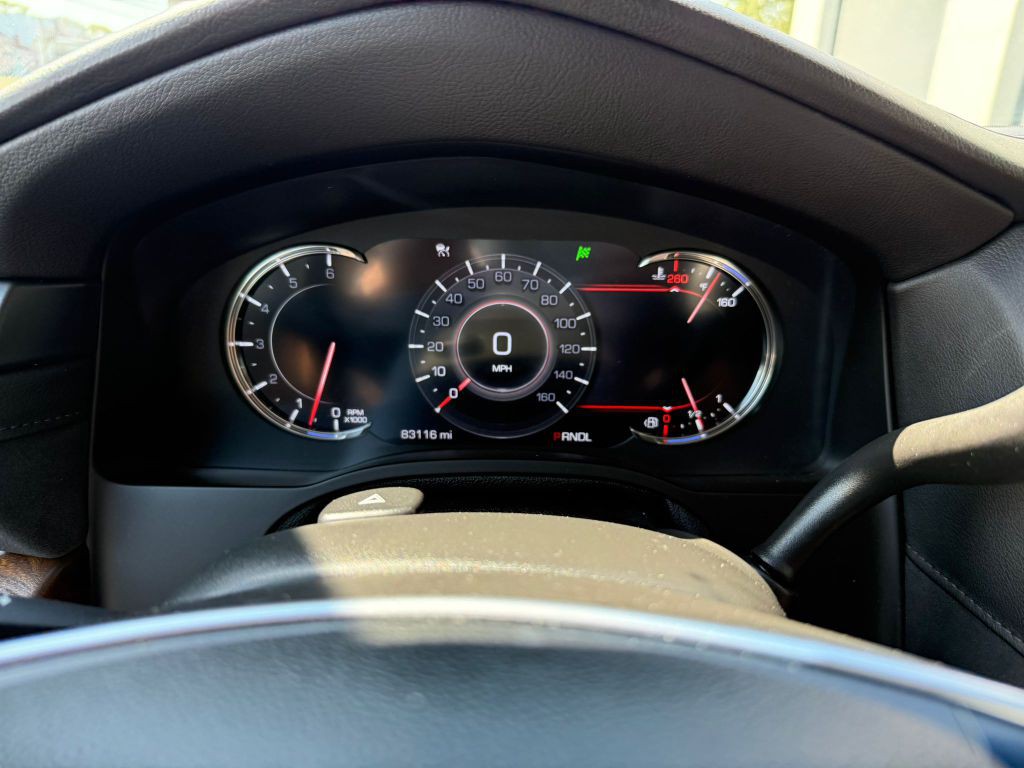 2017 Cadillac Escalade Image 25