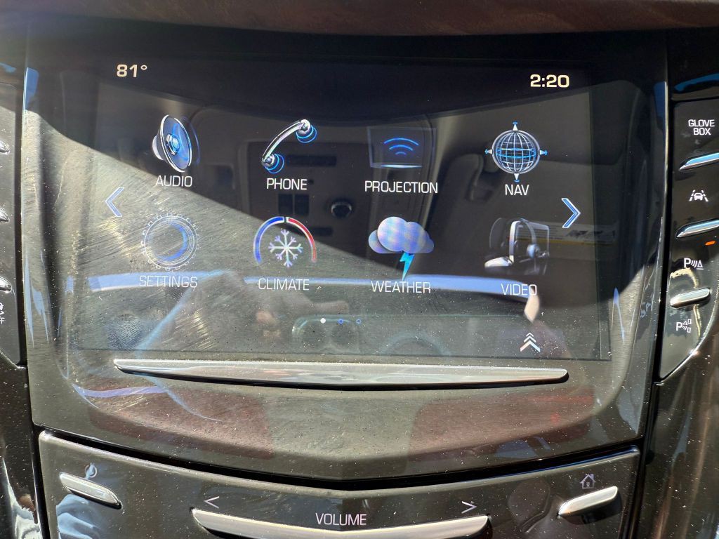 2017 Cadillac Escalade Image 29