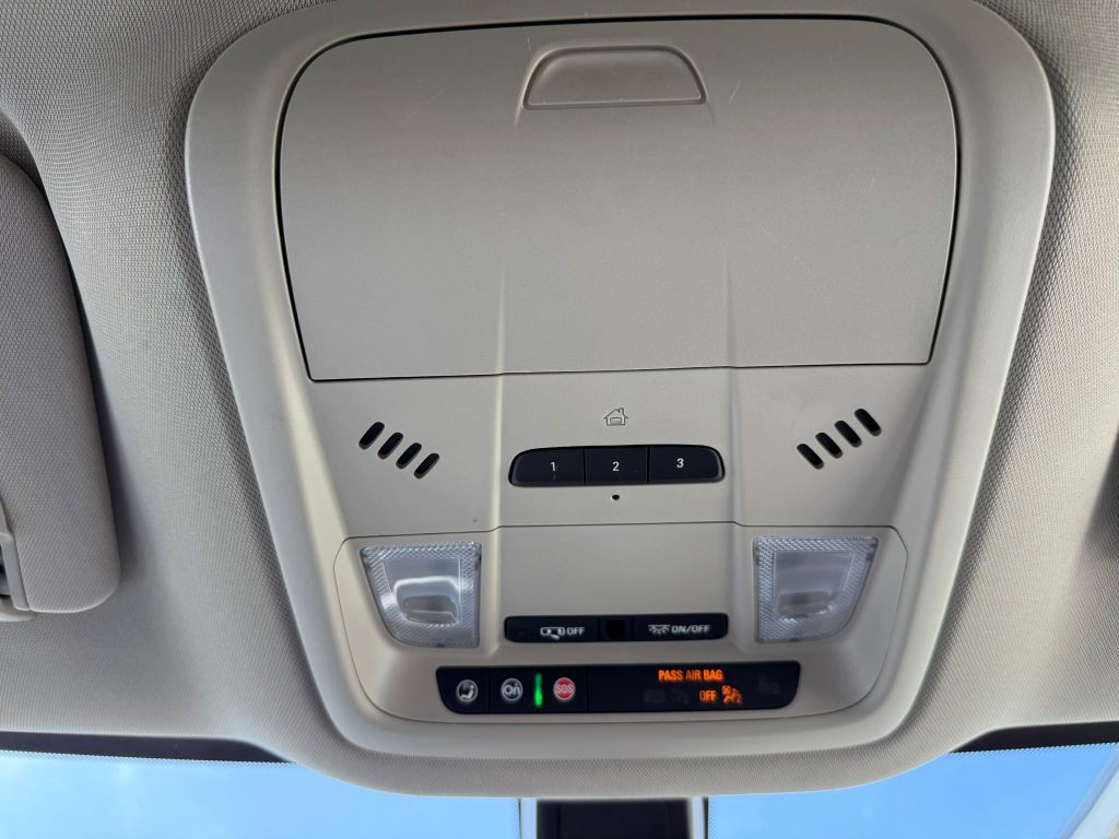 2021 Buick Enclave Image 40