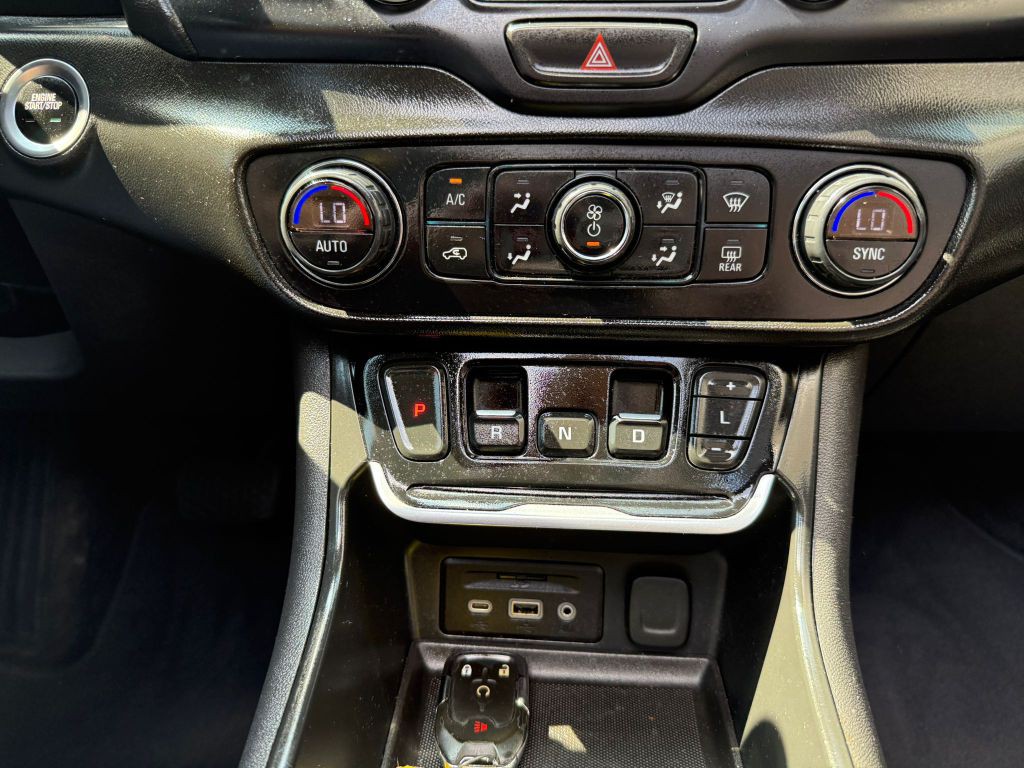 2021 GMC Terrain Image 31