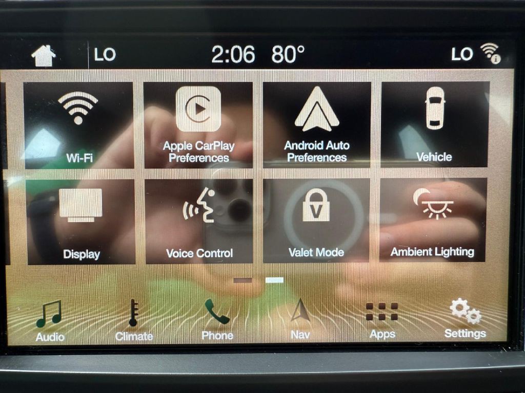 2017 Lincoln Continental Image 23