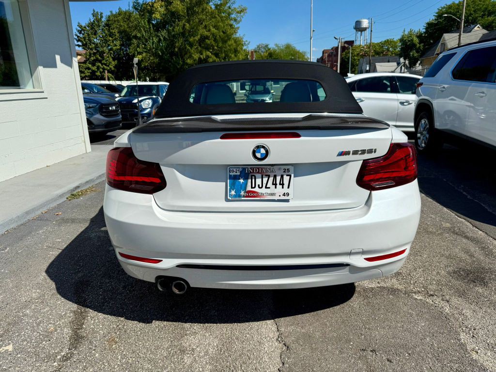 2018 BMW 2 Series Image 15