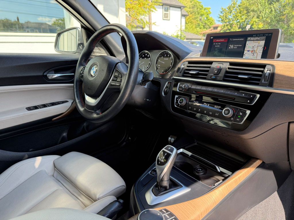 2018 BMW 2 Series Image 28