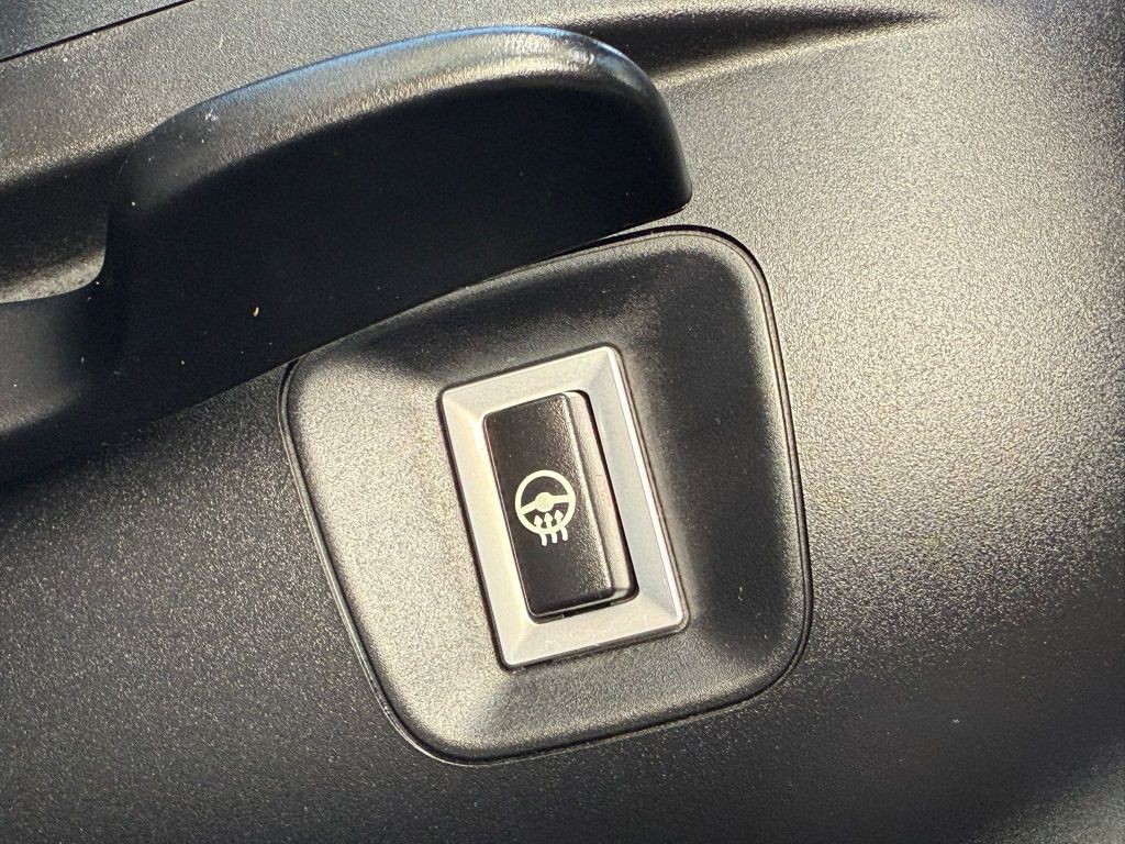 2018 BMW 2 Series Image 34