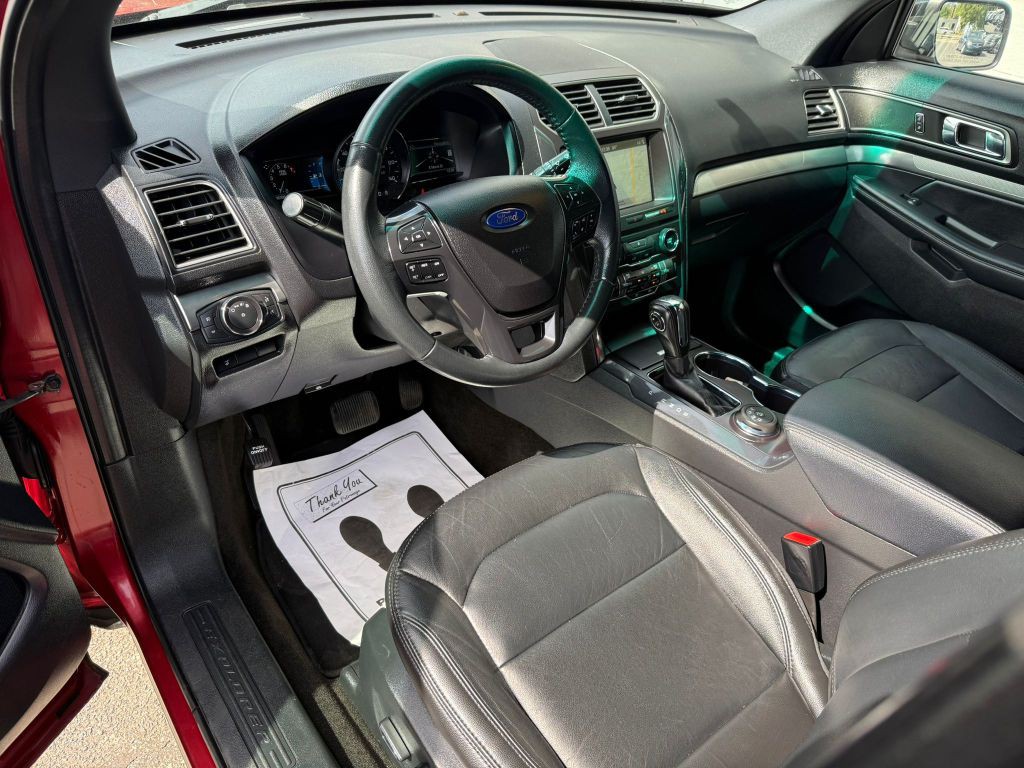 2018 Ford Explorer Image 17