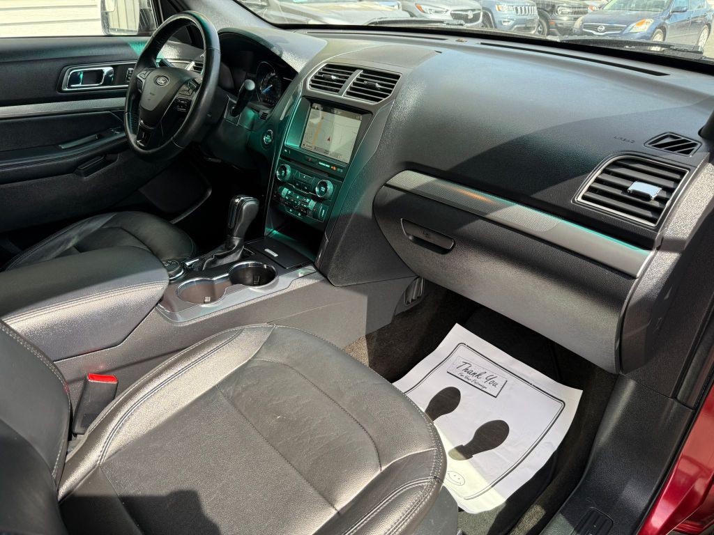 2018 Ford Explorer Image 18