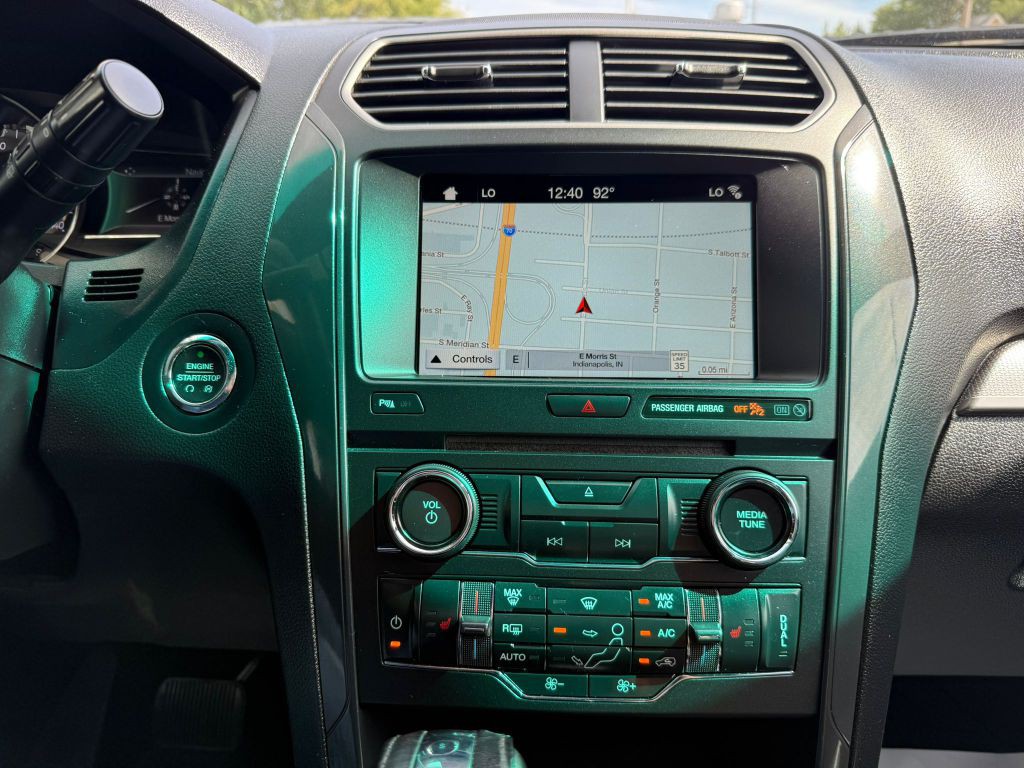 2018 Ford Explorer Image 26