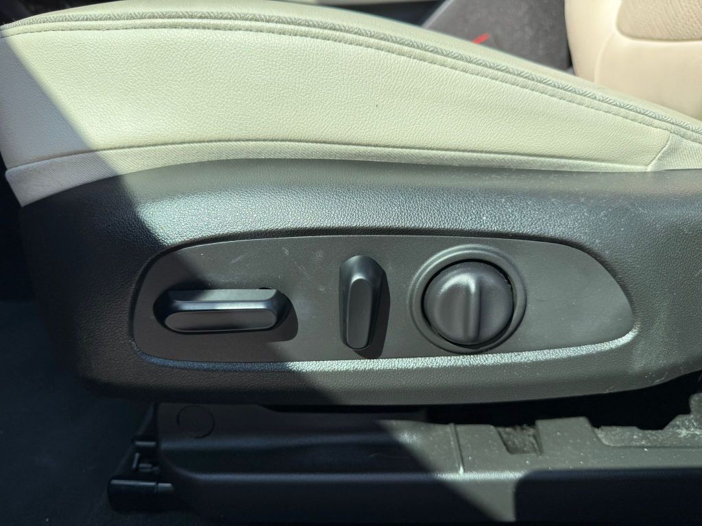 2020 Buick Enclave Image 37