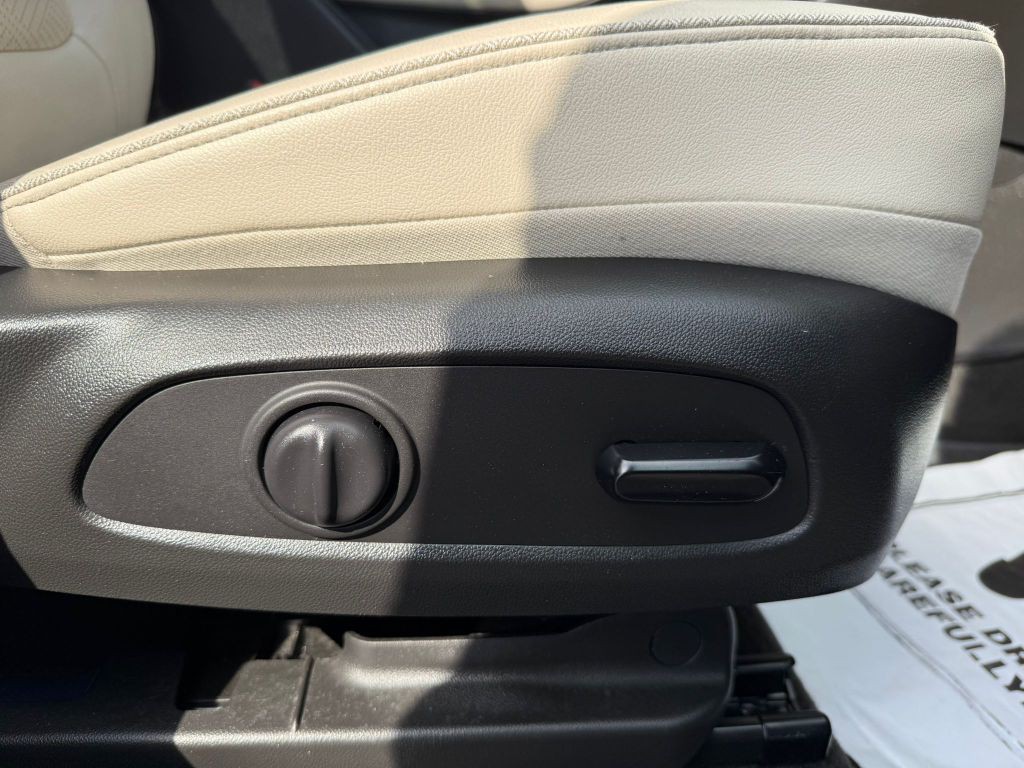 2020 Buick Enclave Image 38