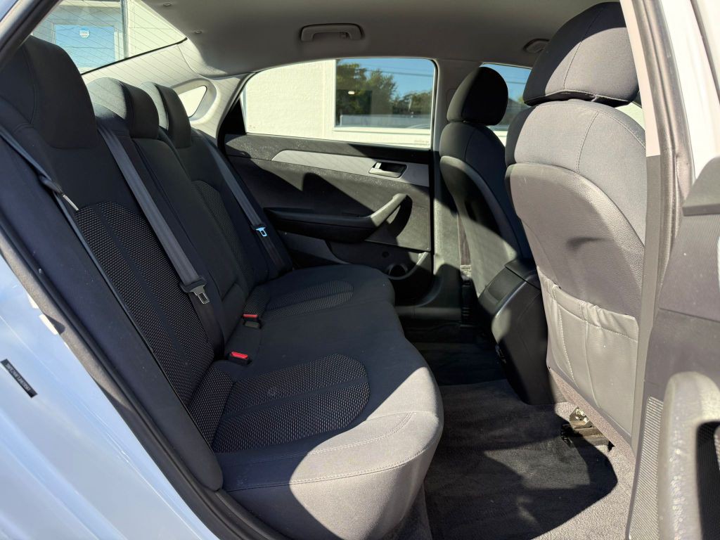 2018 Hyundai Sonata Image 18