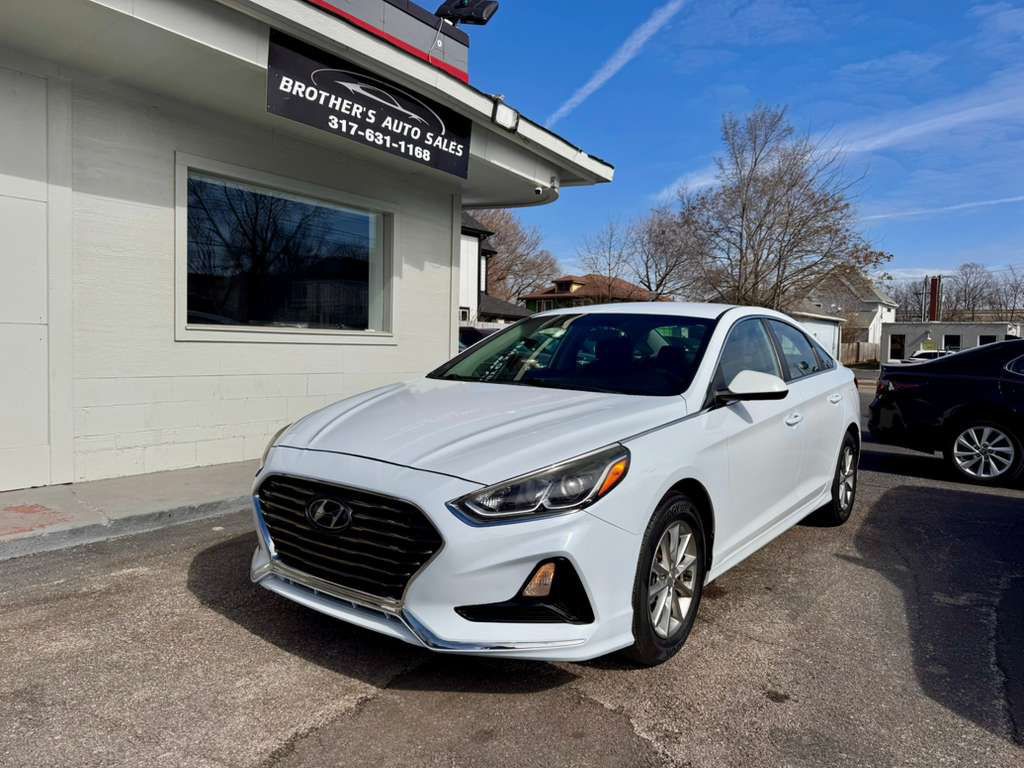 2018 Hyundai Sonata Image 1