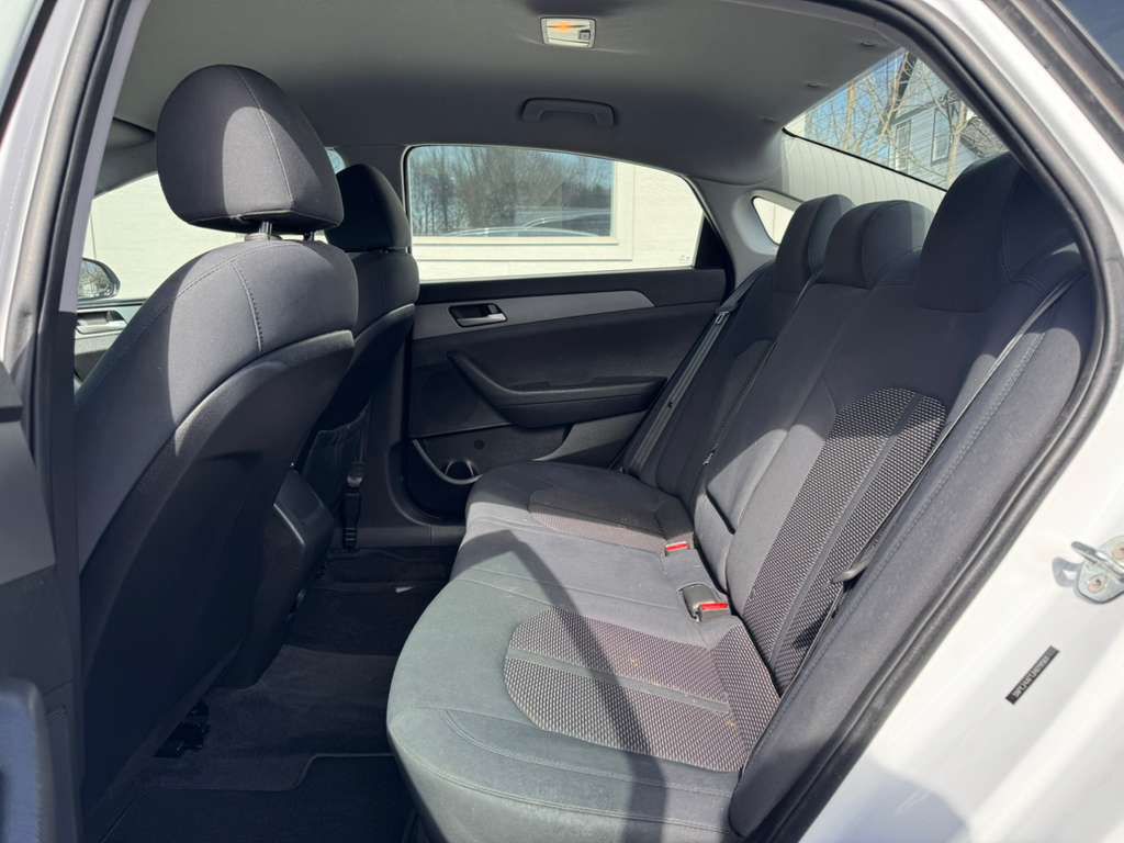 2018 Hyundai Sonata Image 17