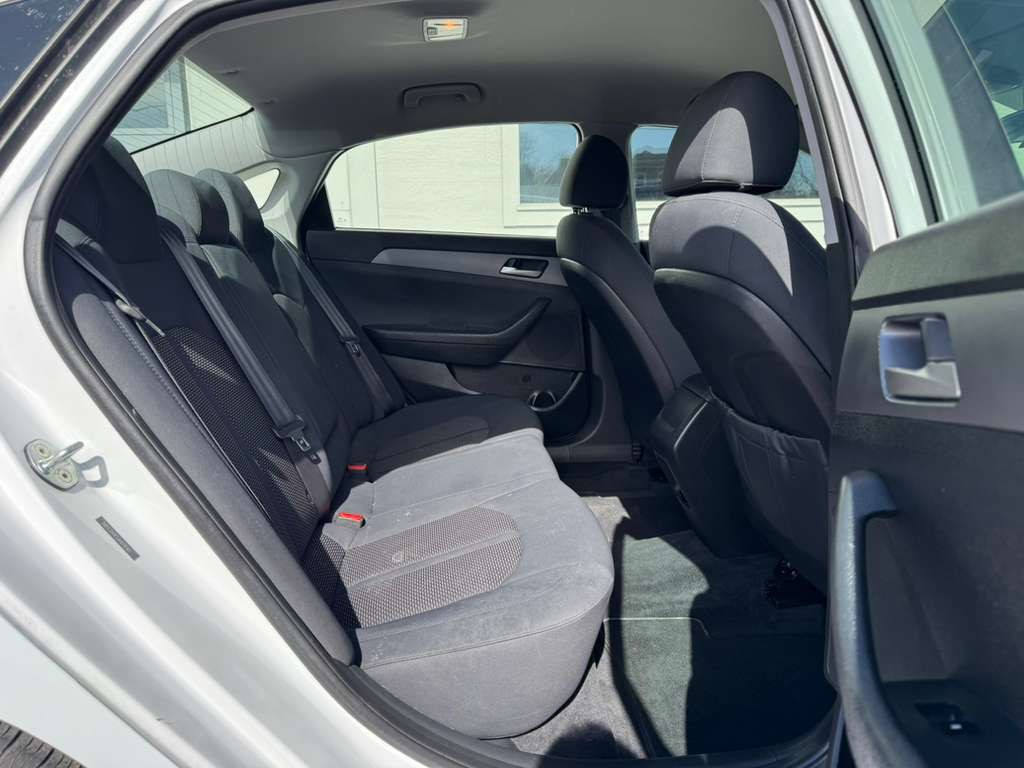 2018 Hyundai Sonata Image 18