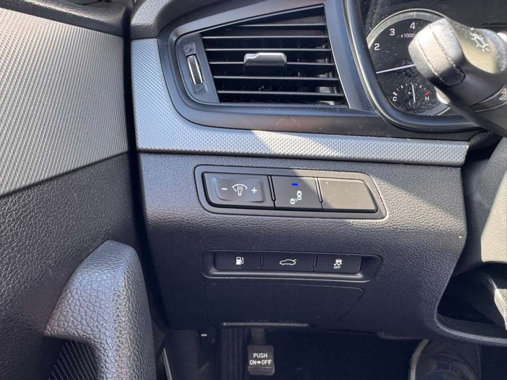 2018 Hyundai Sonata Image 28