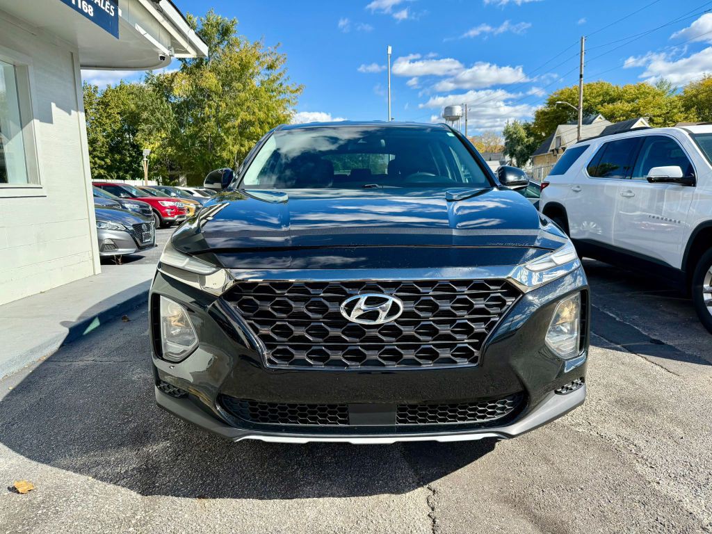 2019 Hyundai Santa Fe Image 2