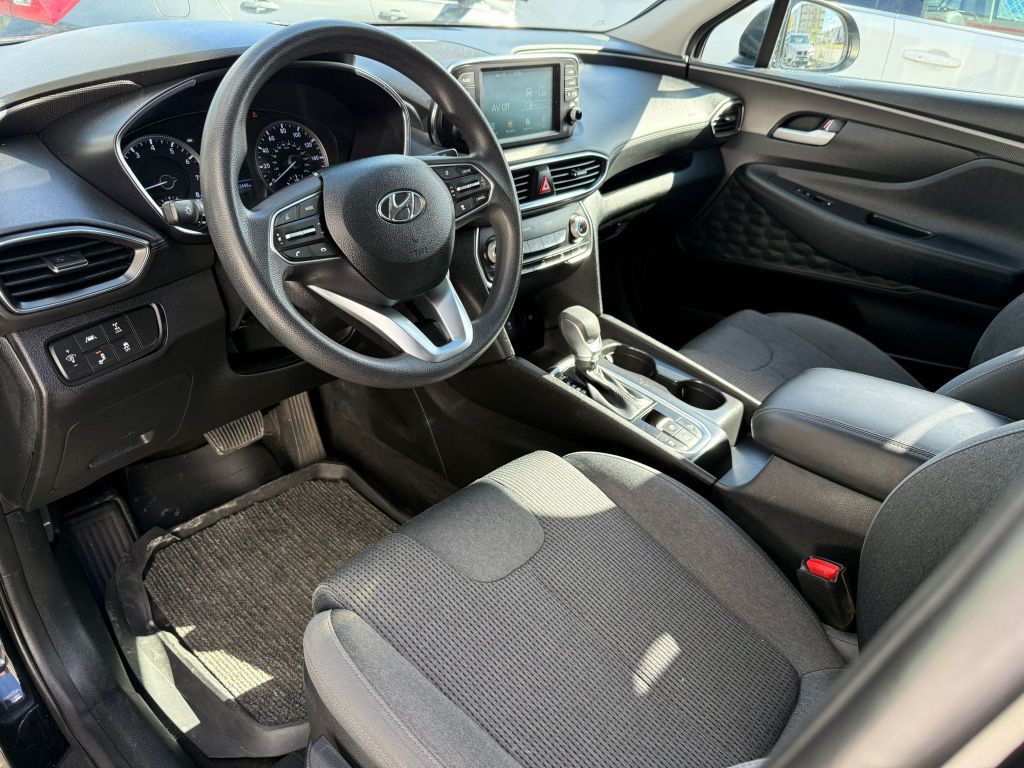 2019 Hyundai Santa Fe Image 17