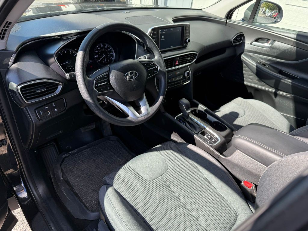 2019 Hyundai Santa Fe Image 18