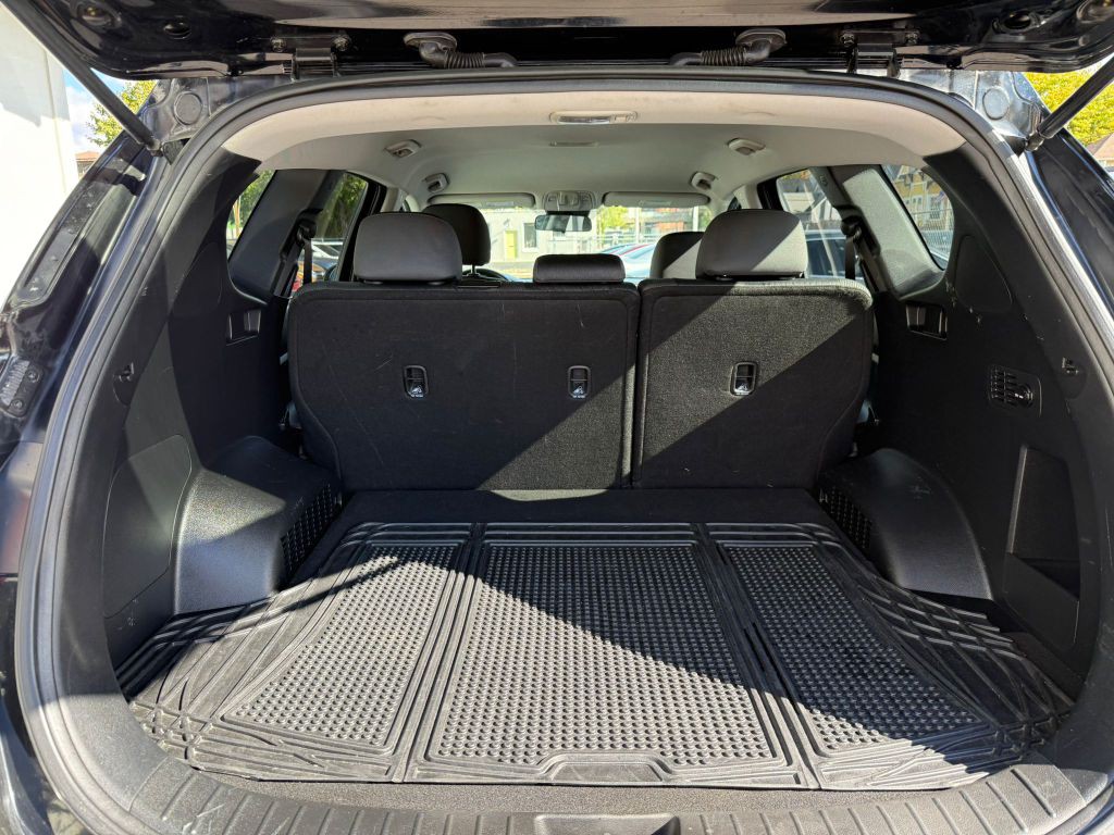 2019 Hyundai Santa Fe Image 22