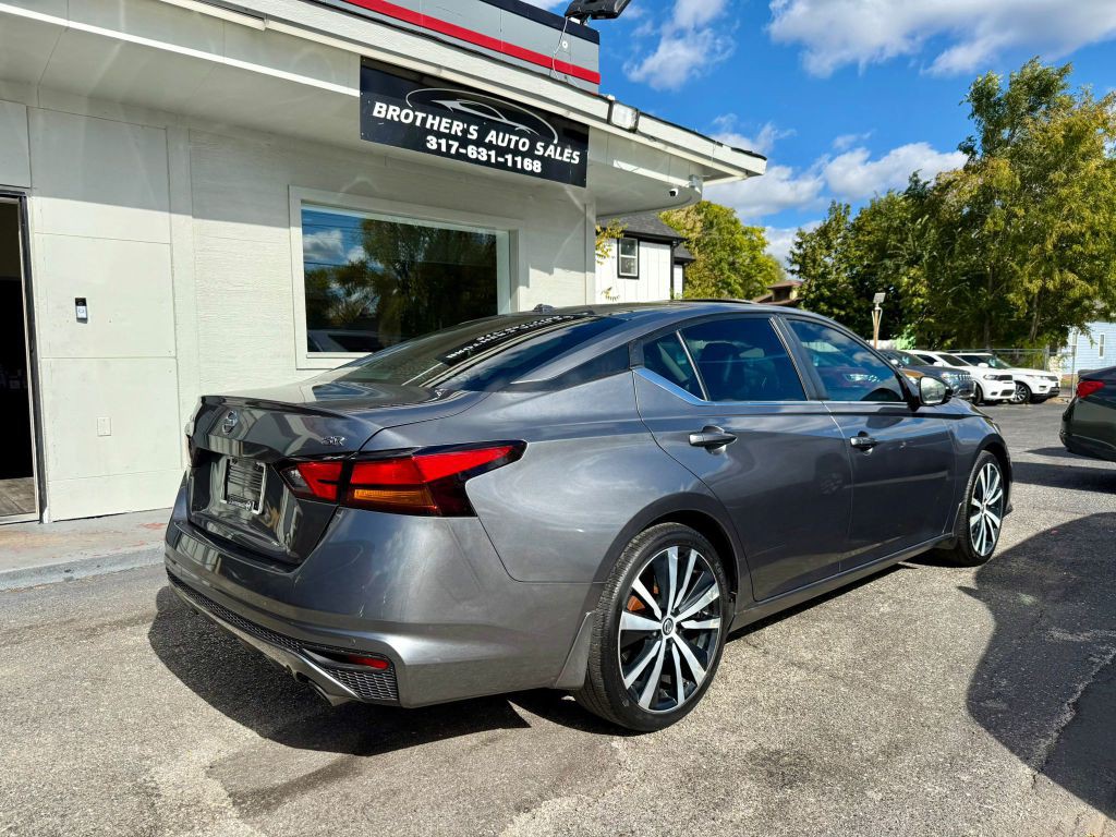 2020 Nissan Altima Image 12