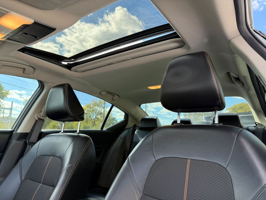 2020 Nissan Altima Image 20