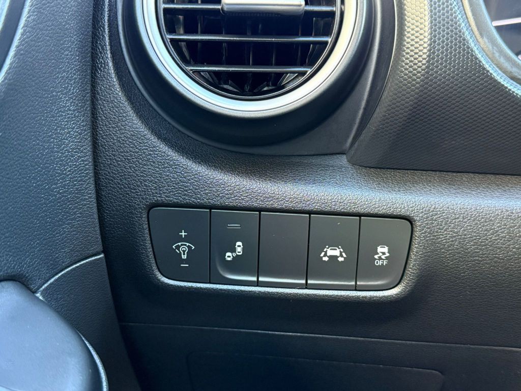 2019 Hyundai Kona Image 28