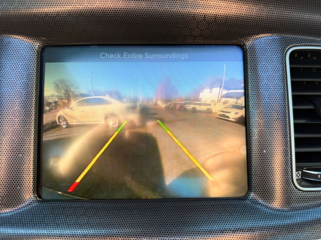 2015 Dodge Charger Image 24