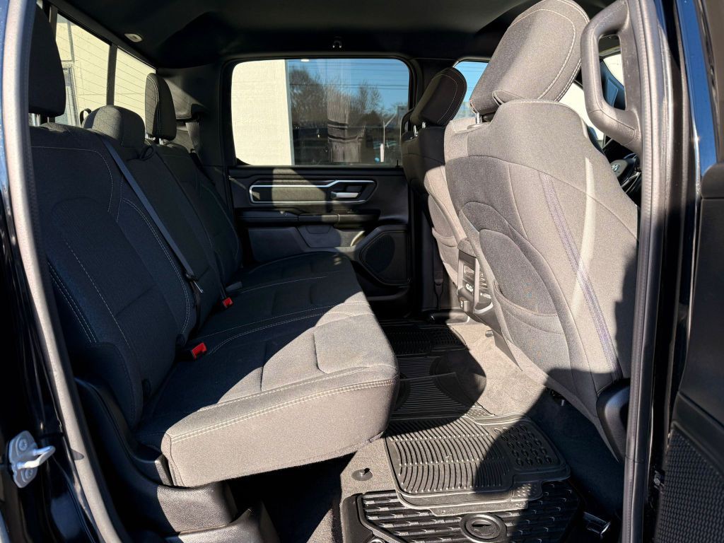 2020 RAM 1500 Image 21