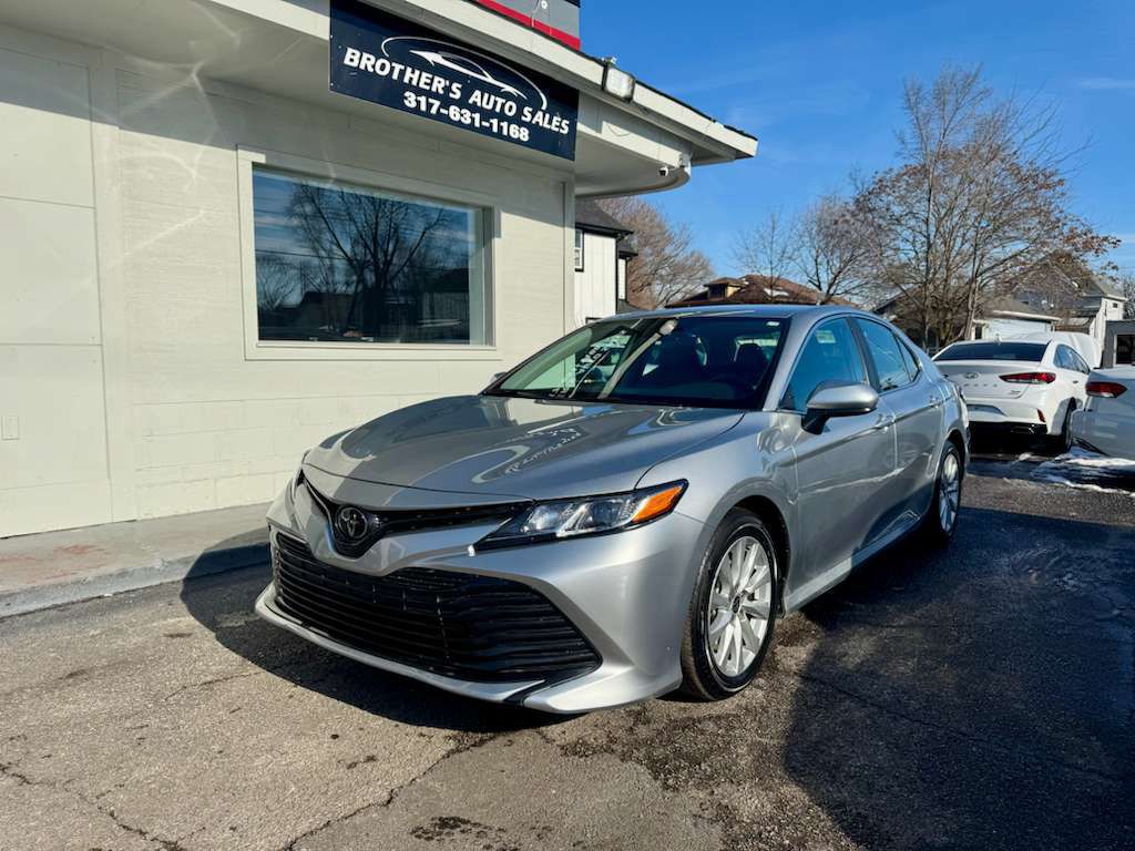 2020 Toyota Camry Image 2