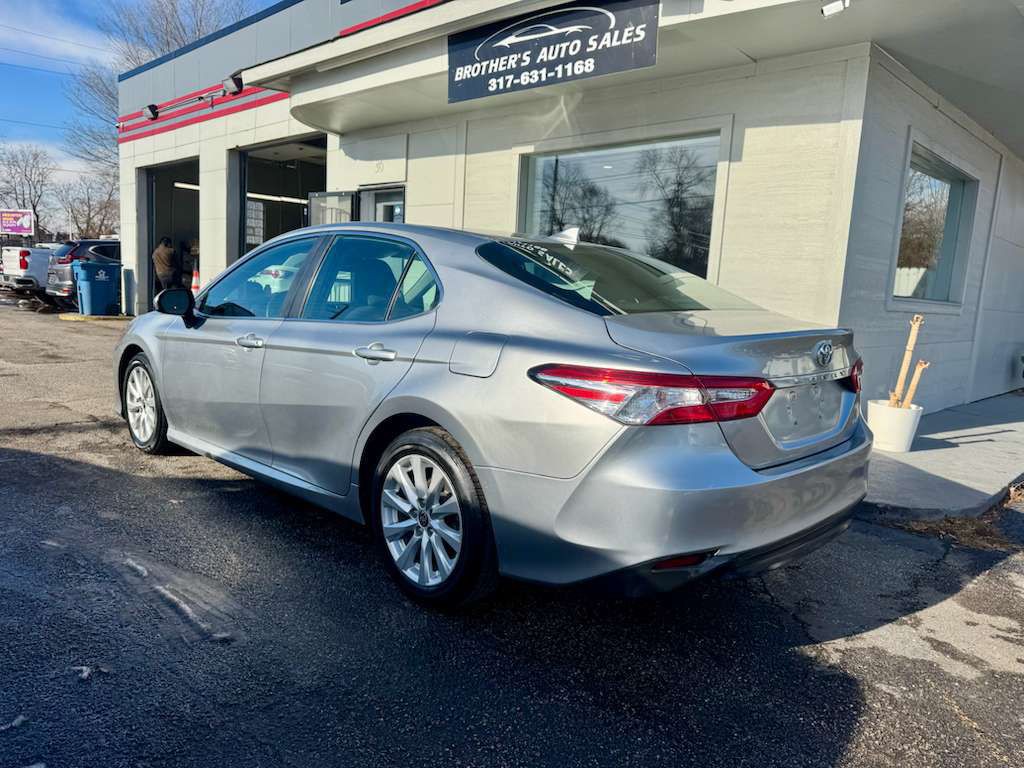 2020 Toyota Camry Image 10