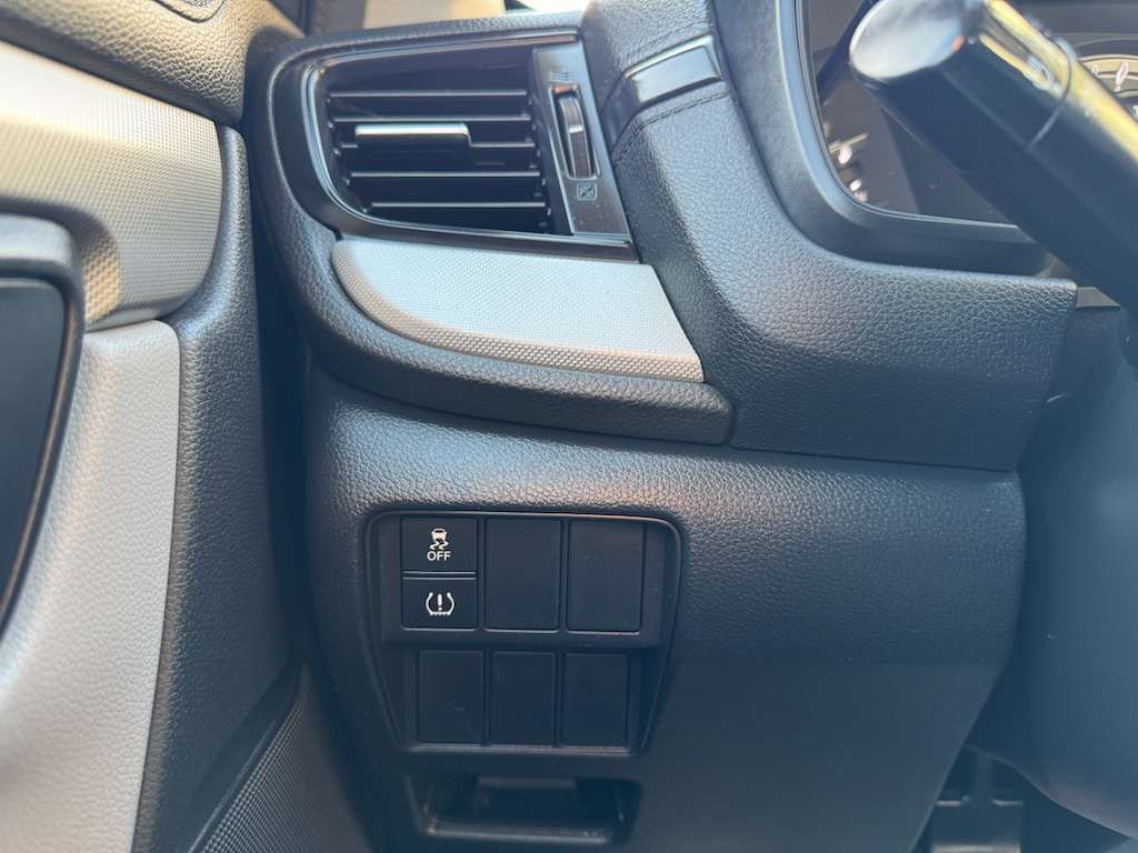 2017 Honda CR-V Image 31