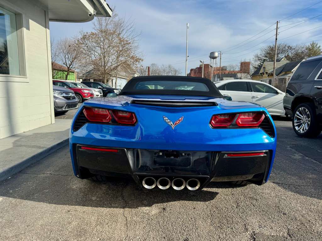 2015 Chevrolet Corvette Image 16