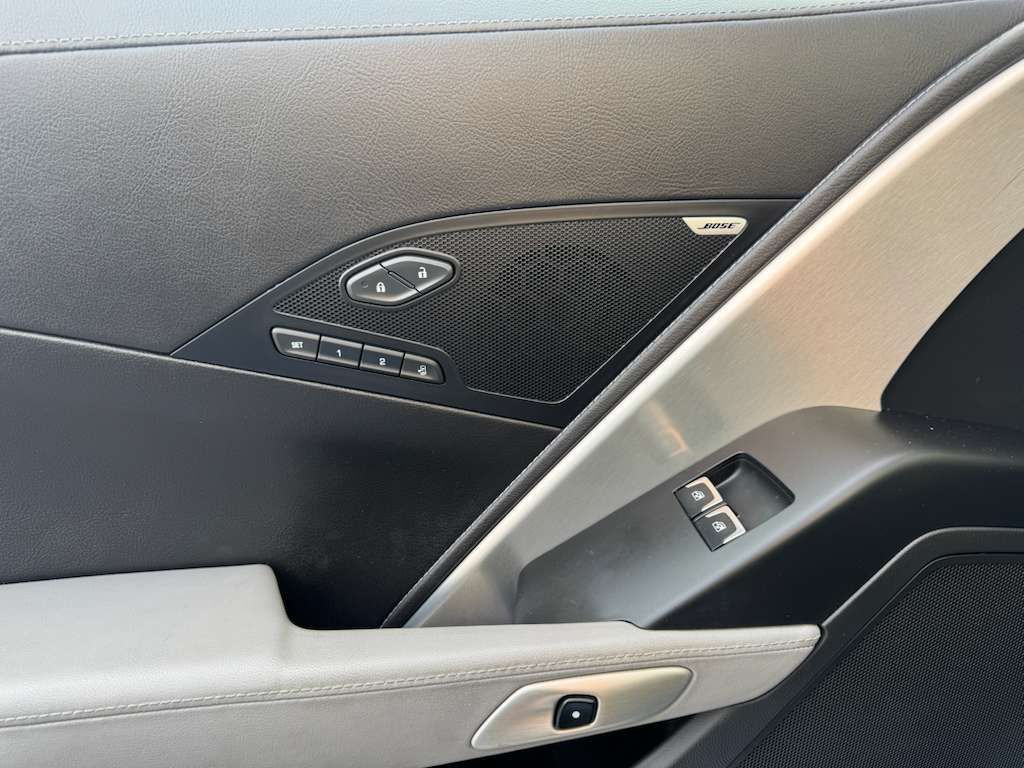 2015 Chevrolet Corvette Image 36