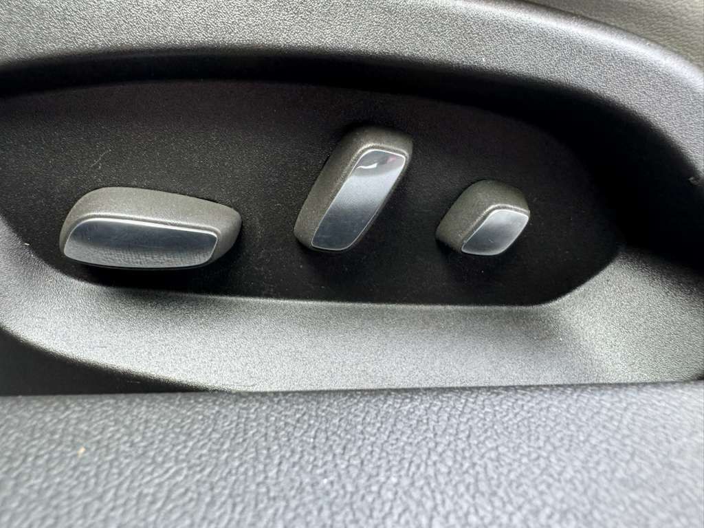 2015 Chevrolet Corvette Image 39