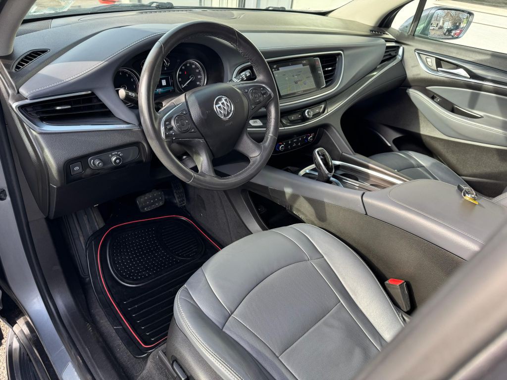 2019 Buick Enclave Image 18