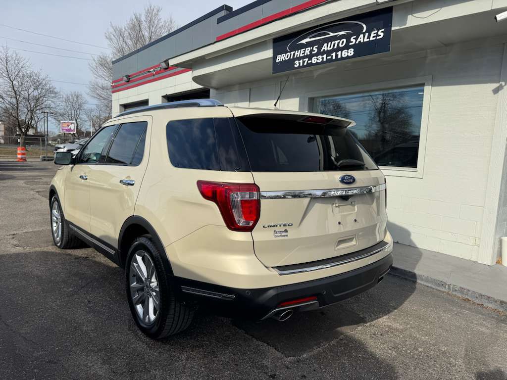 2018 Ford Explorer Image 12
