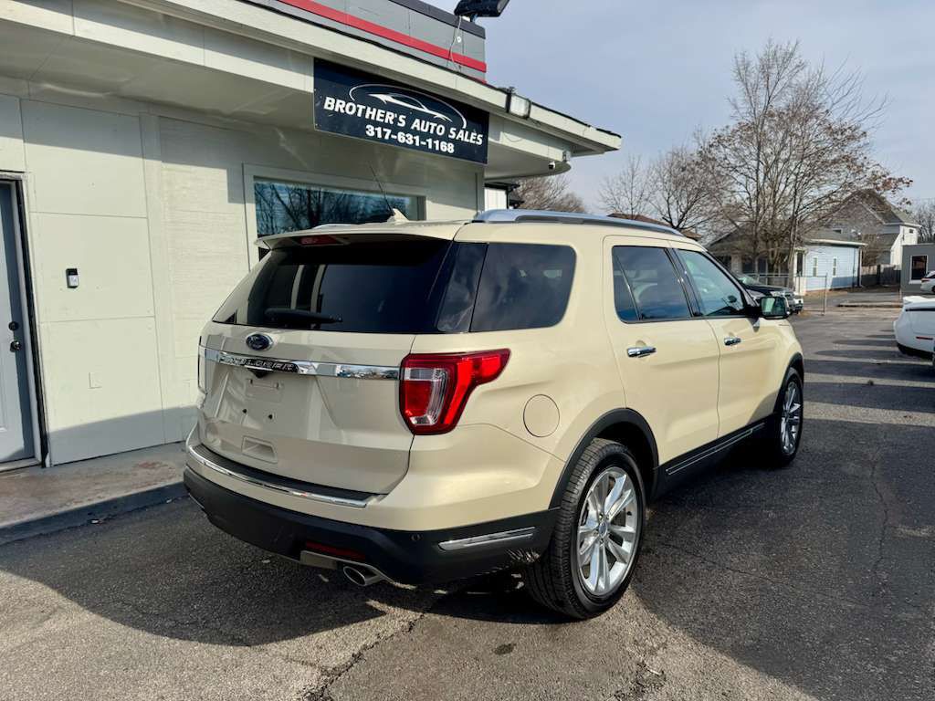 2018 Ford Explorer Image 13