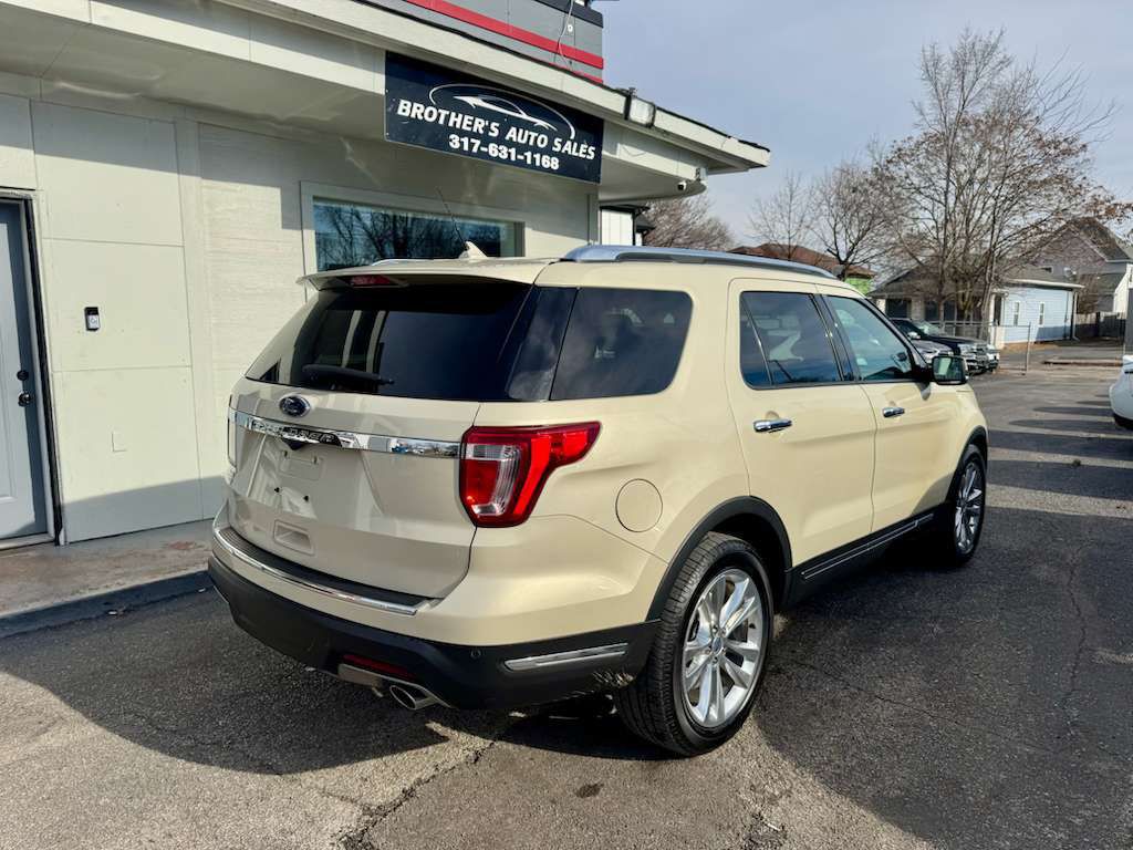 2018 Ford Explorer Image 14