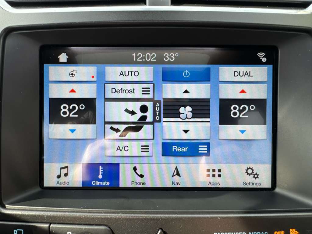 2018 Ford Explorer Image 32