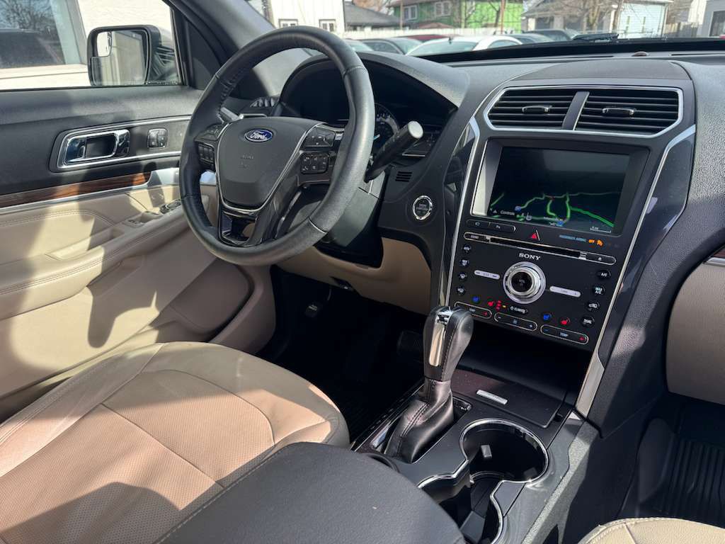 2018 Ford Explorer Image 35