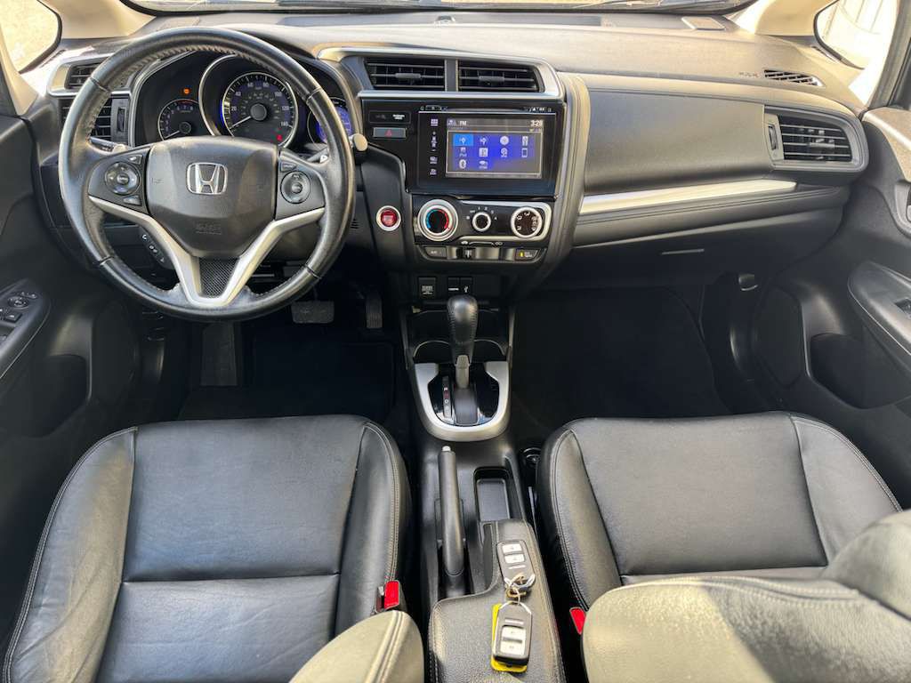 2017 Honda Fit Image 17