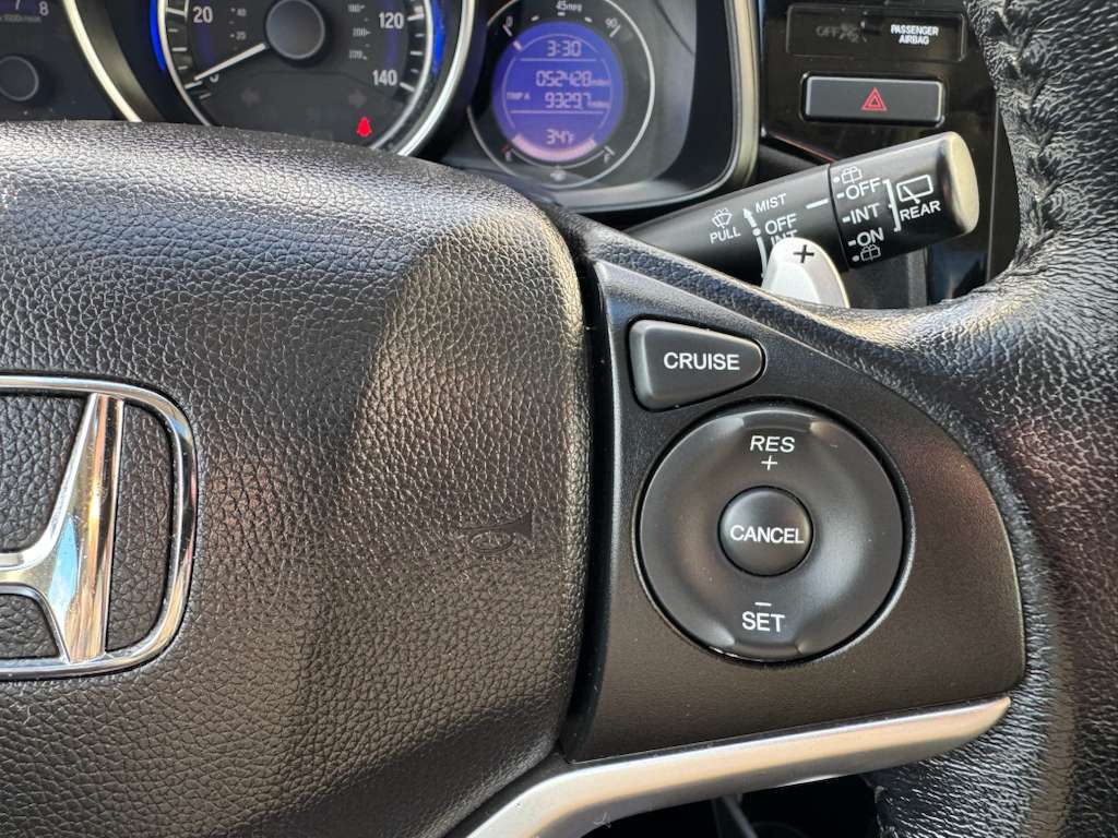 2017 Honda Fit Image 35