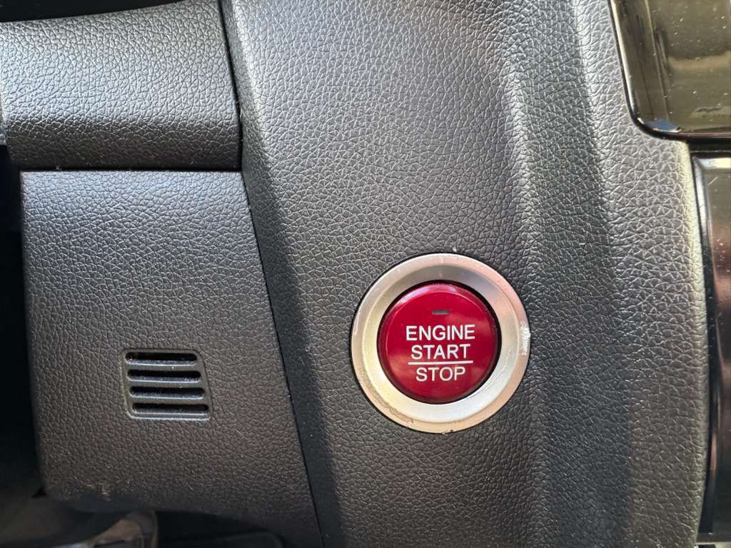 2017 Honda Fit Image 37