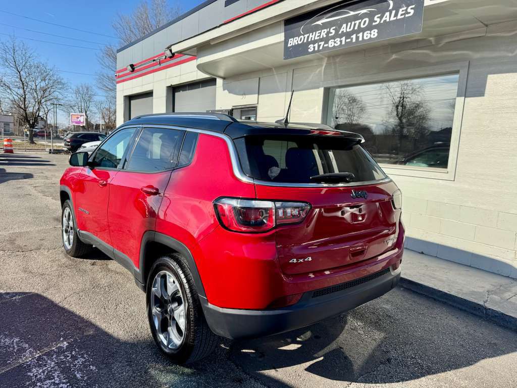 2018 Jeep Compass Image 9