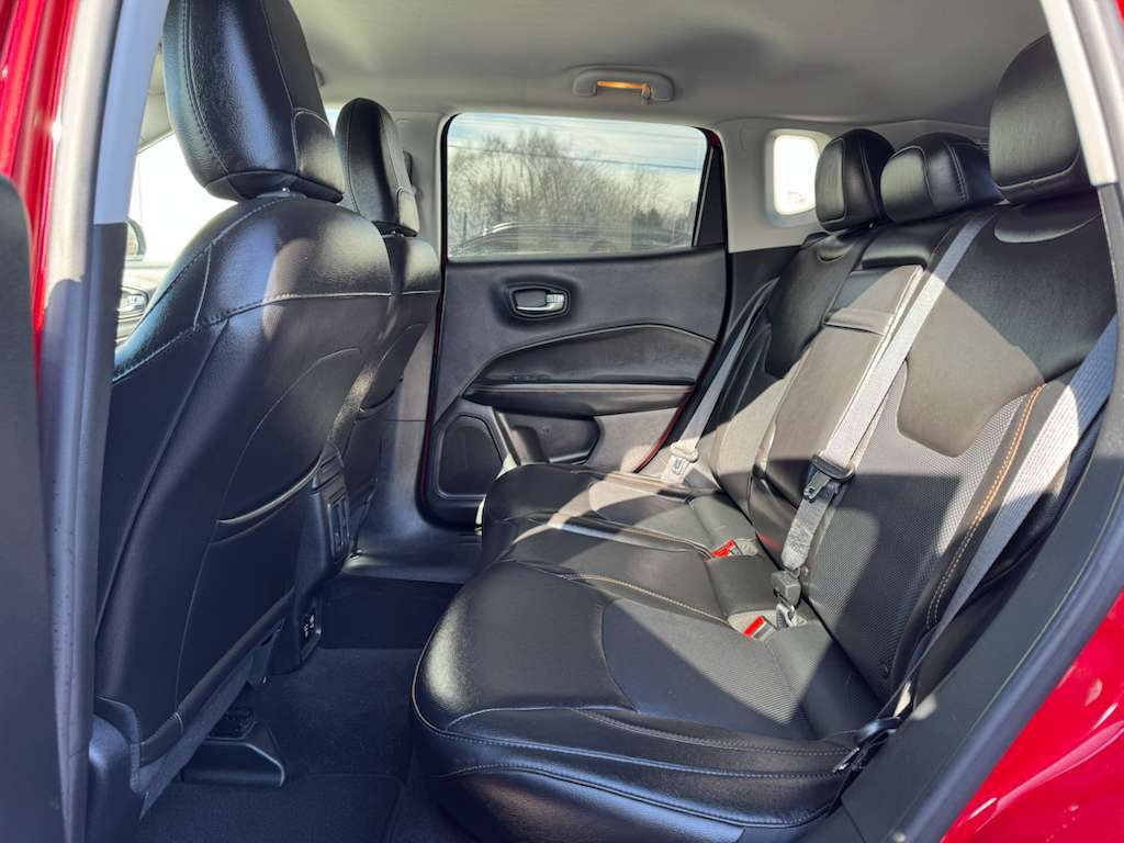 2018 Jeep Compass Image 17