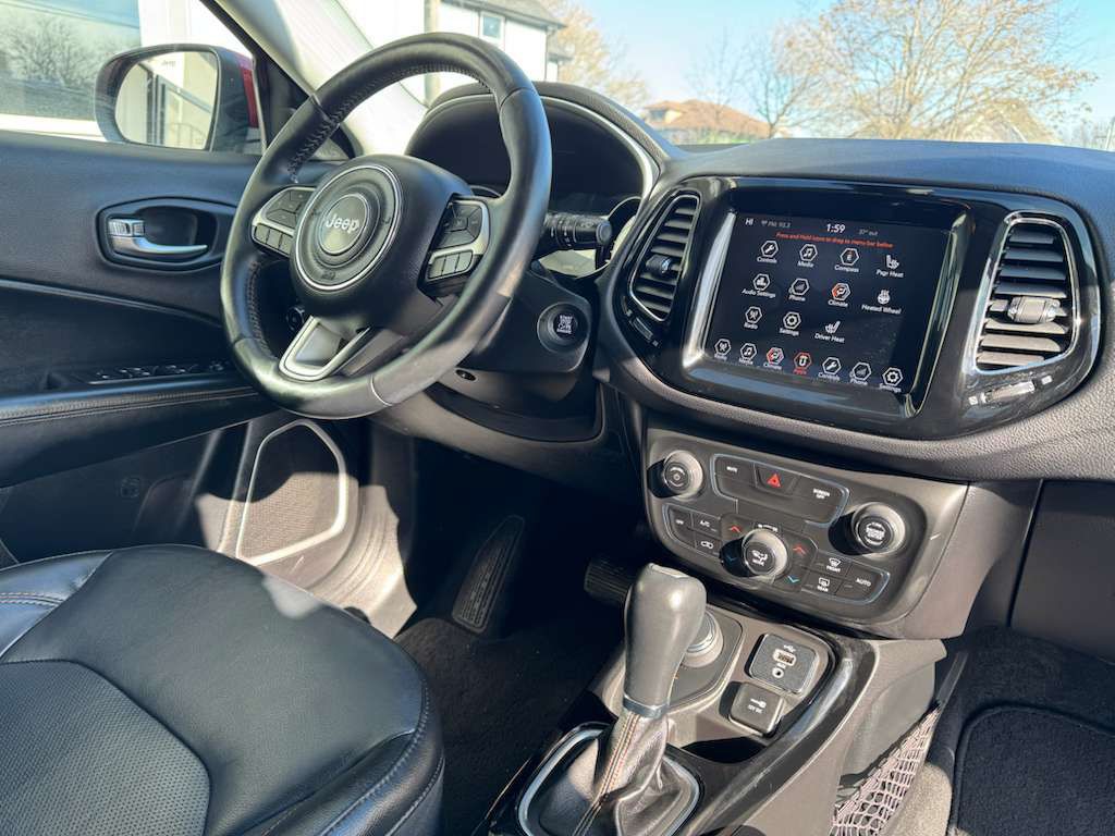 2018 Jeep Compass Image 25