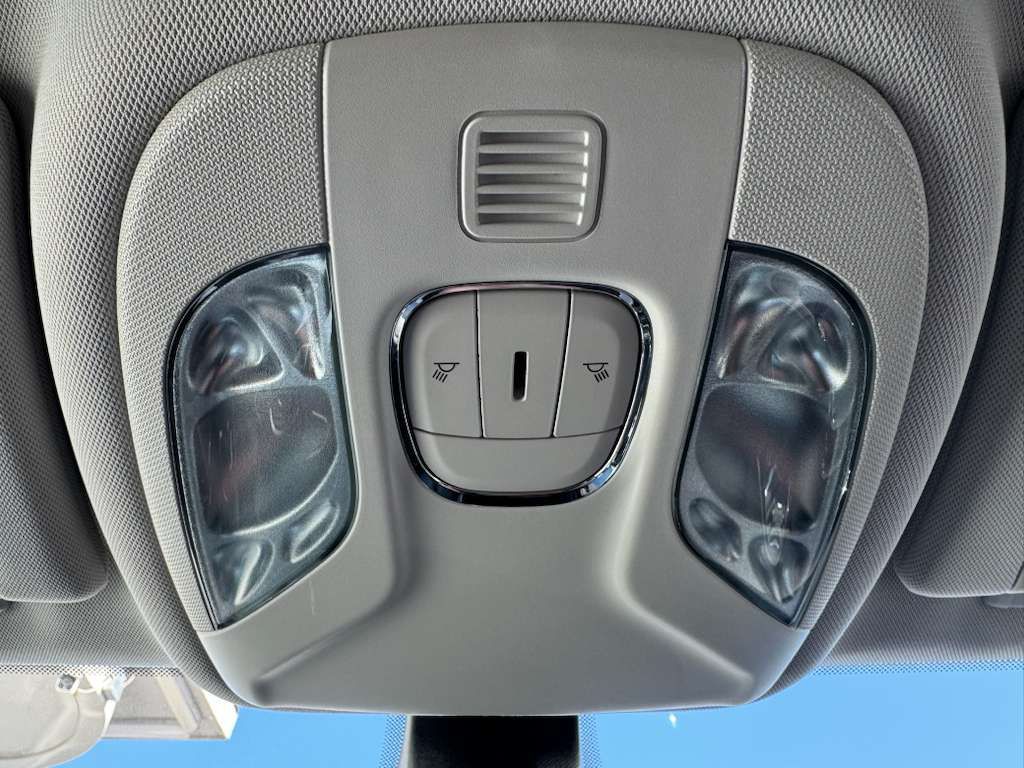 2018 Jeep Compass Image 31