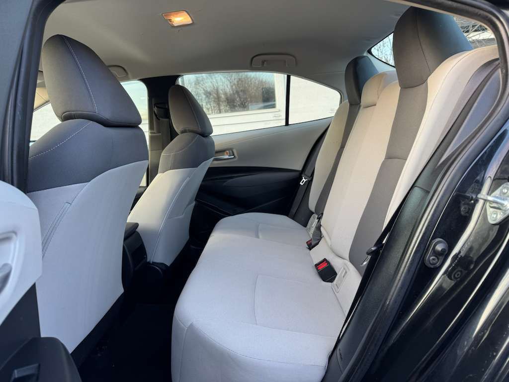 2021 Toyota Corolla Image 18