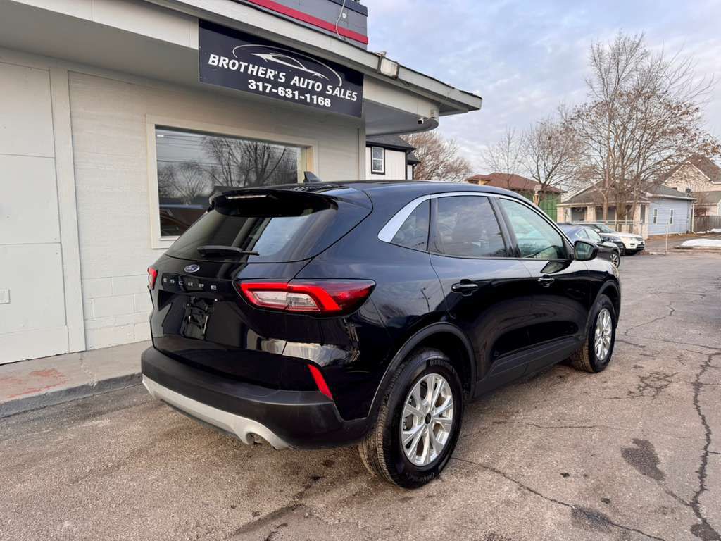 2023 Ford Escape Image 11