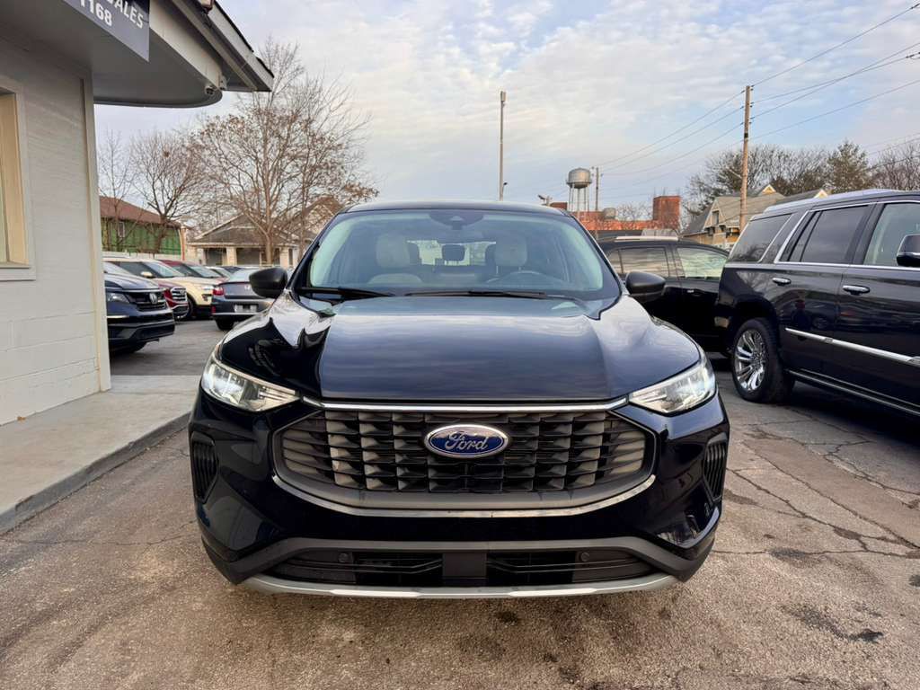 2023 Ford Escape Image 13