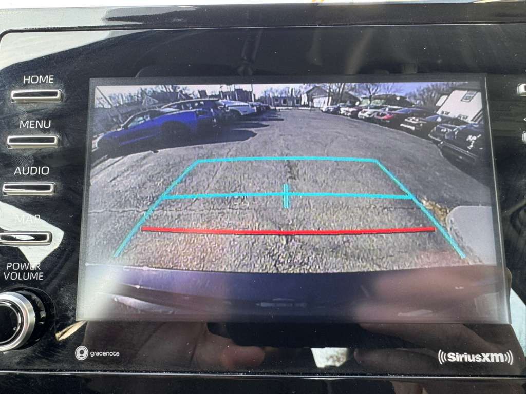 2022 Toyota Camry Image 24